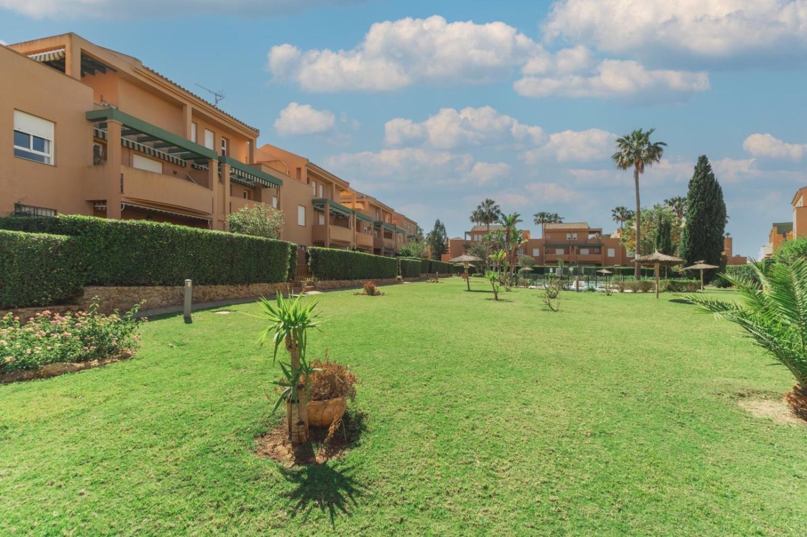 Apartment Urbanizacion Jardin Del Golf 1 Novo Sancti Petri